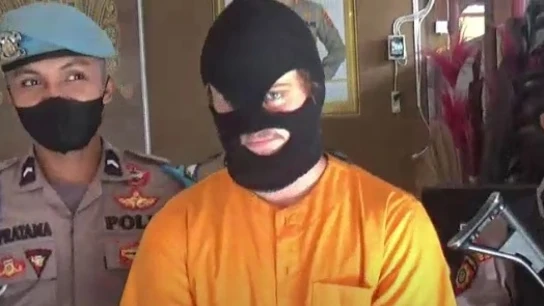 Surfero detenido Surfero detenido