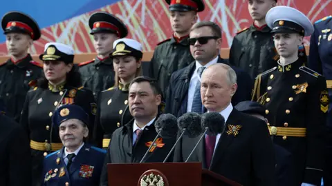 Putin durante su discurso en el desfile por el Día de la Victoria