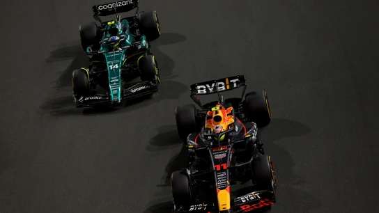 Aston Martin alcanza a Red Bull en eficiencia con el DRS Aston Martin alcanza a Red Bull en eficiencia con el DRS