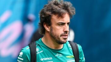 Fernando Alonso, en una carrera con Aston Martin