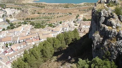 Castillo de Zahara de la Sierra Castillo de Zahara de la Sierra