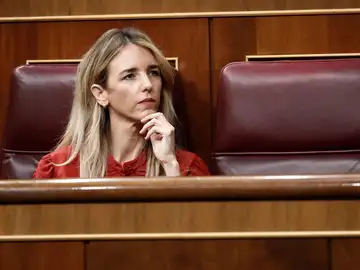 La diputada del PP Cayetana Álvarez de Toledo en un pleno del Congreso.