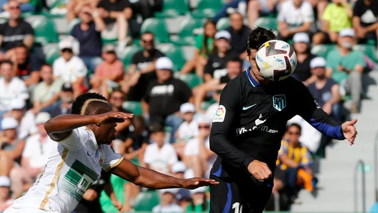 Álvaro Morata remata con el ojo Álvaro Morata remata con el ojo