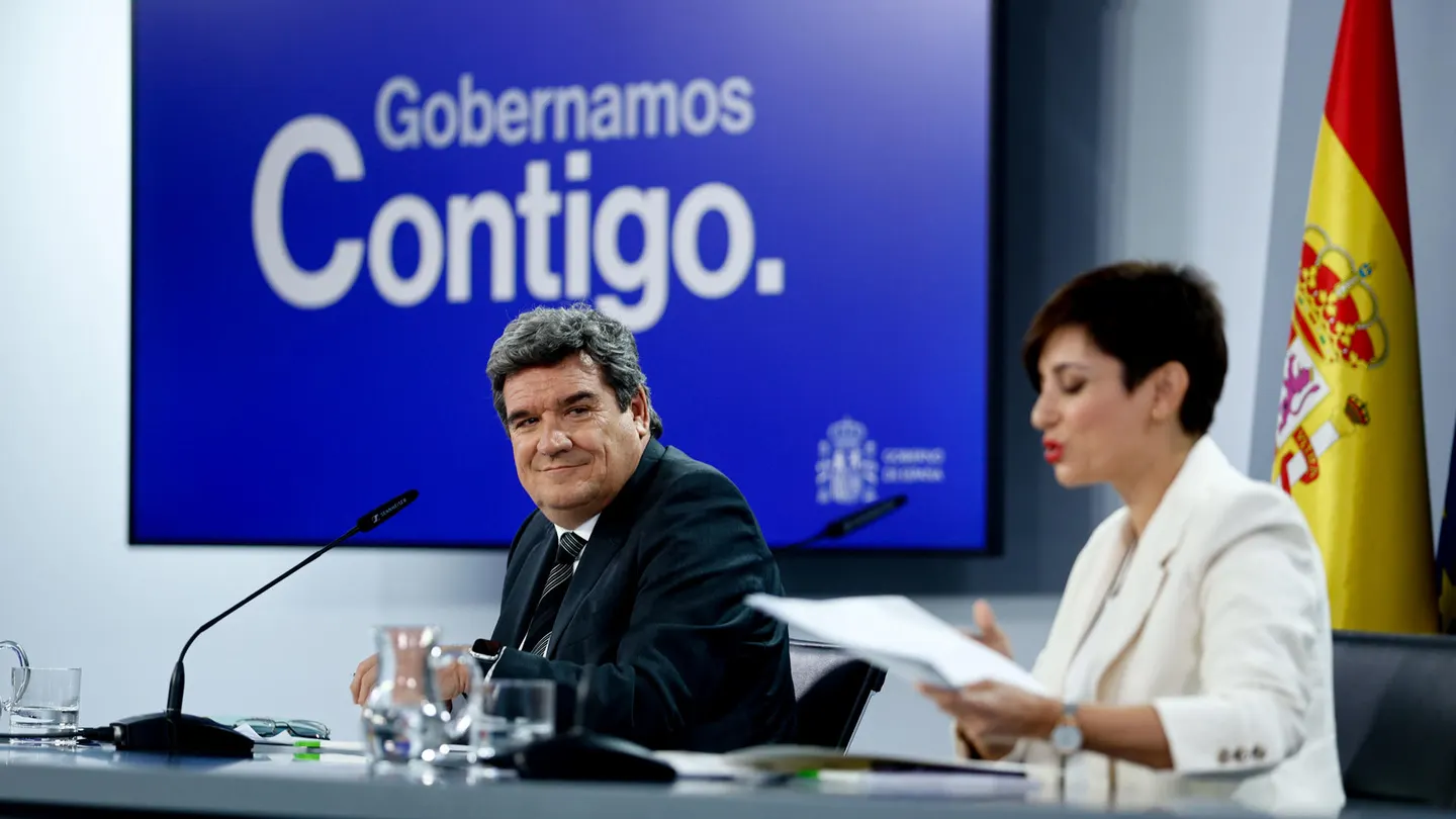 El Gobierno amplía los incentivos para retrasar la jubilación: se podrá combinar el cheque con un aumento de la pensión El Gobierno amplía los incentivos para retrasar la jubilación: se podrá combinar el cheque con un aumento de la pensión