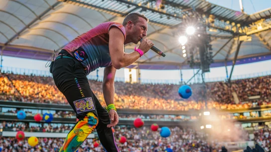 Sí, si tienes un concierto (aunque no sea el de Coldplay) puedes librarte de la mesa electoral Sí, si tienes un concierto (aunque no sea el de Coldplay) puedes librarte de la mesa electoral