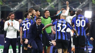 Zanetti celebra el pase a la final de la Champions