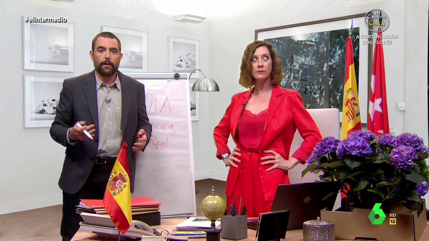 'Ayuso' panifica su estrategia electoral y crea un nuevo lema de campaña: "ETA está viva" 'Ayuso' panifica su estrategia electoral y crea un nuevo lema de campaña: "ETA está viva"