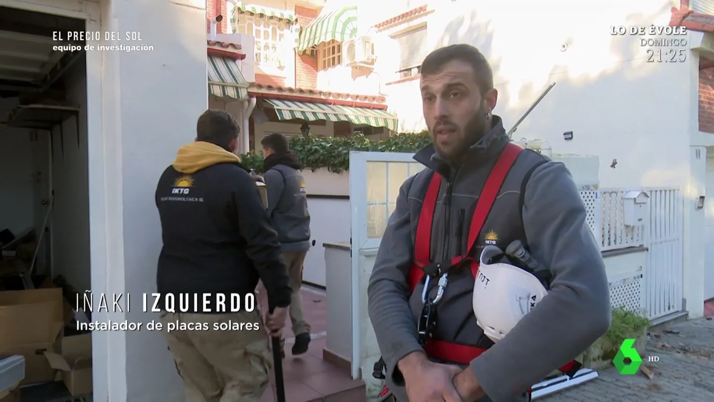 El peligro del 'boom' de las empresas de placas solares: "Si los trabajadores no están cualificados, las casas pueden salir ardiendo" El peligro del 'boom' de las empresas de placas solares: "Si los trabajadores no están cualificados, las casas pueden salir ardiendo"