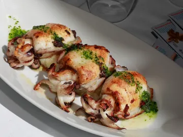 Del 19 de mayo al 18 de junio Castelló sabe a sepia y pulpo deliciosamente preparados Del 19 de mayo al 18 de junio Castelló sabe a sepia y pulpo deliciosamente preparados