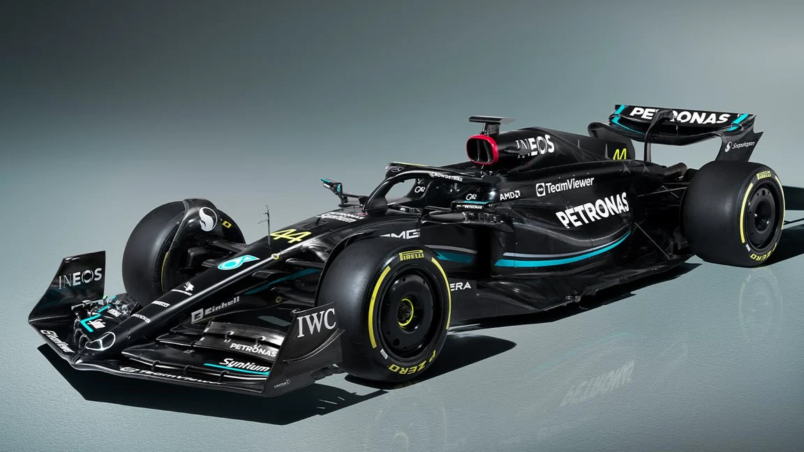 El Mercedes W14