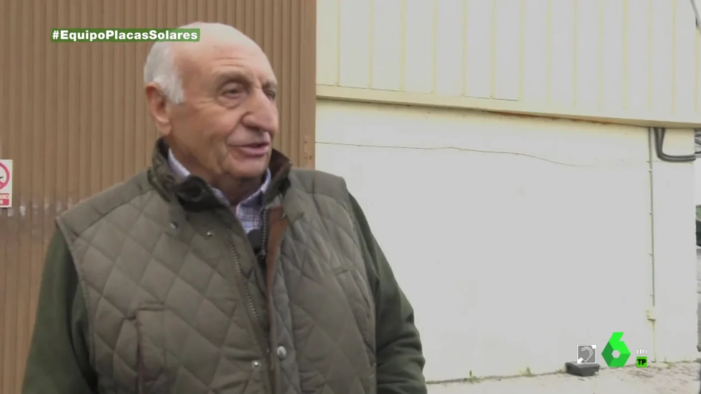 "Voy a ganar más dinero con las placas solares, y ya tengo una edad": un agricultor reconoce el motivo por el que alquila sus tierras "Voy a ganar más dinero con las placas solares, y ya tengo una edad": un agricultor reconoce el motivo por el que alquila sus tierras