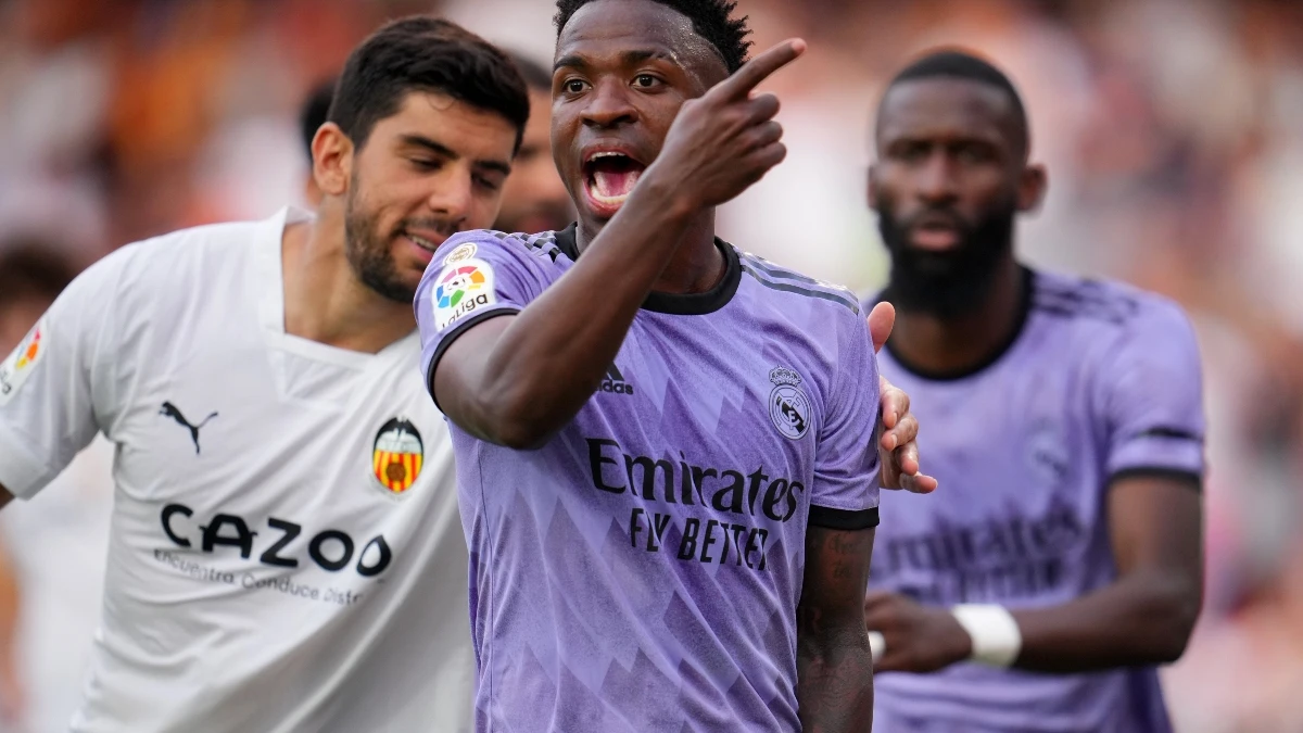 Vinicius, ante el Valencia