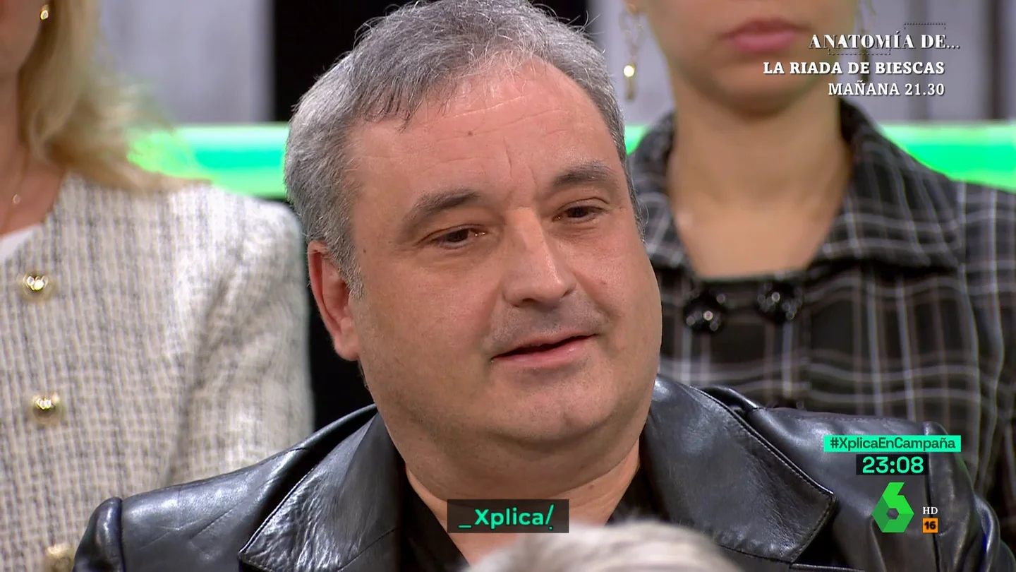 Óscar, padre de dos hijos Óscar, padre de dos hijos