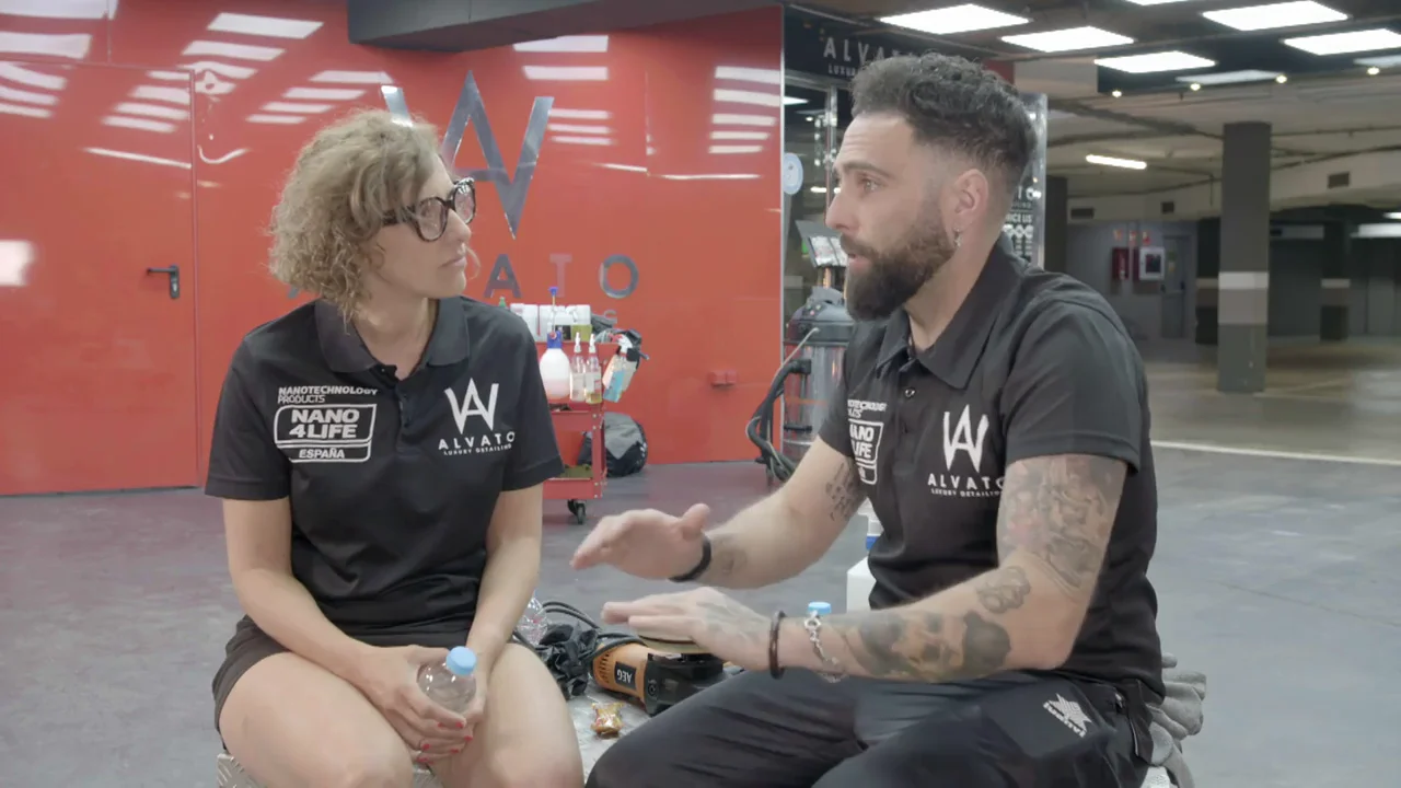Kiko, el bailaor de flamenco que trabajó con Antonio Canales, ahora es 'personal washer' en Alvato Luxury