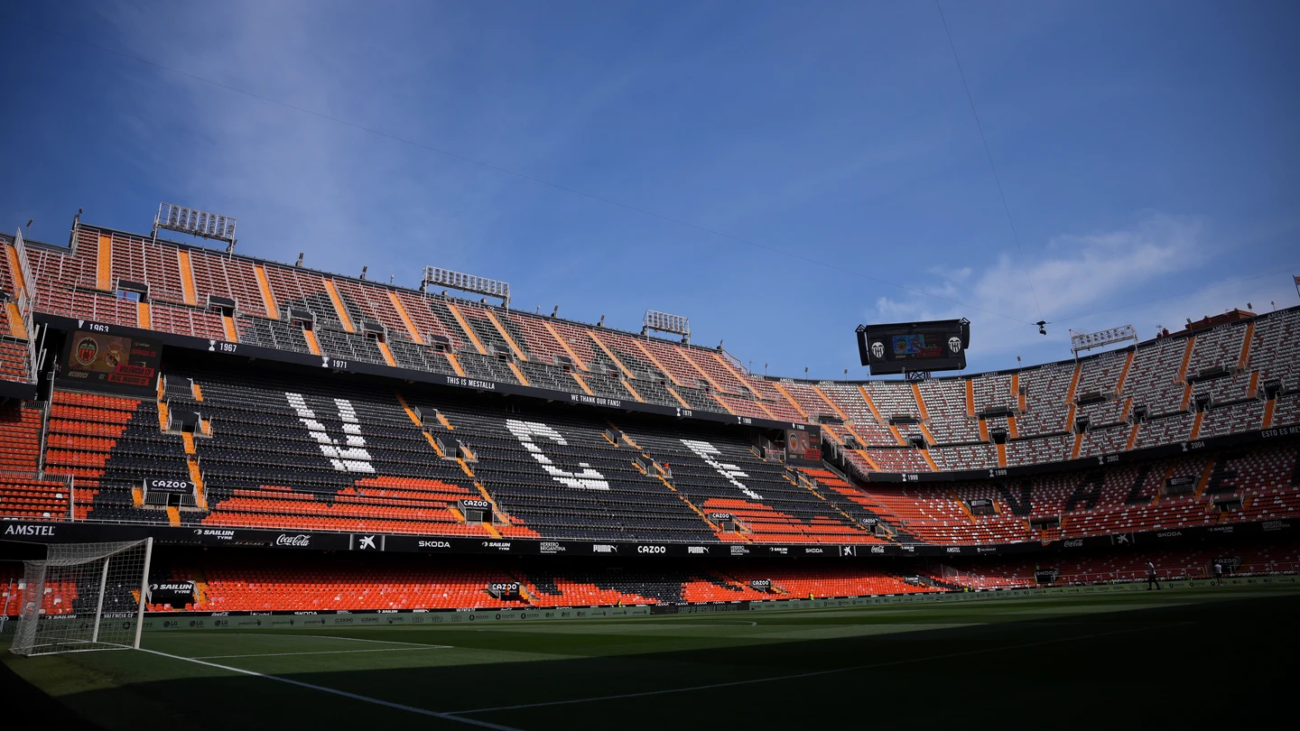Un aficionado de Mestalla murió tras el encuentro entre el Valencia y el Real Madrid Un aficionado de Mestalla murió tras el encuentro entre el Valencia y el Real Madrid