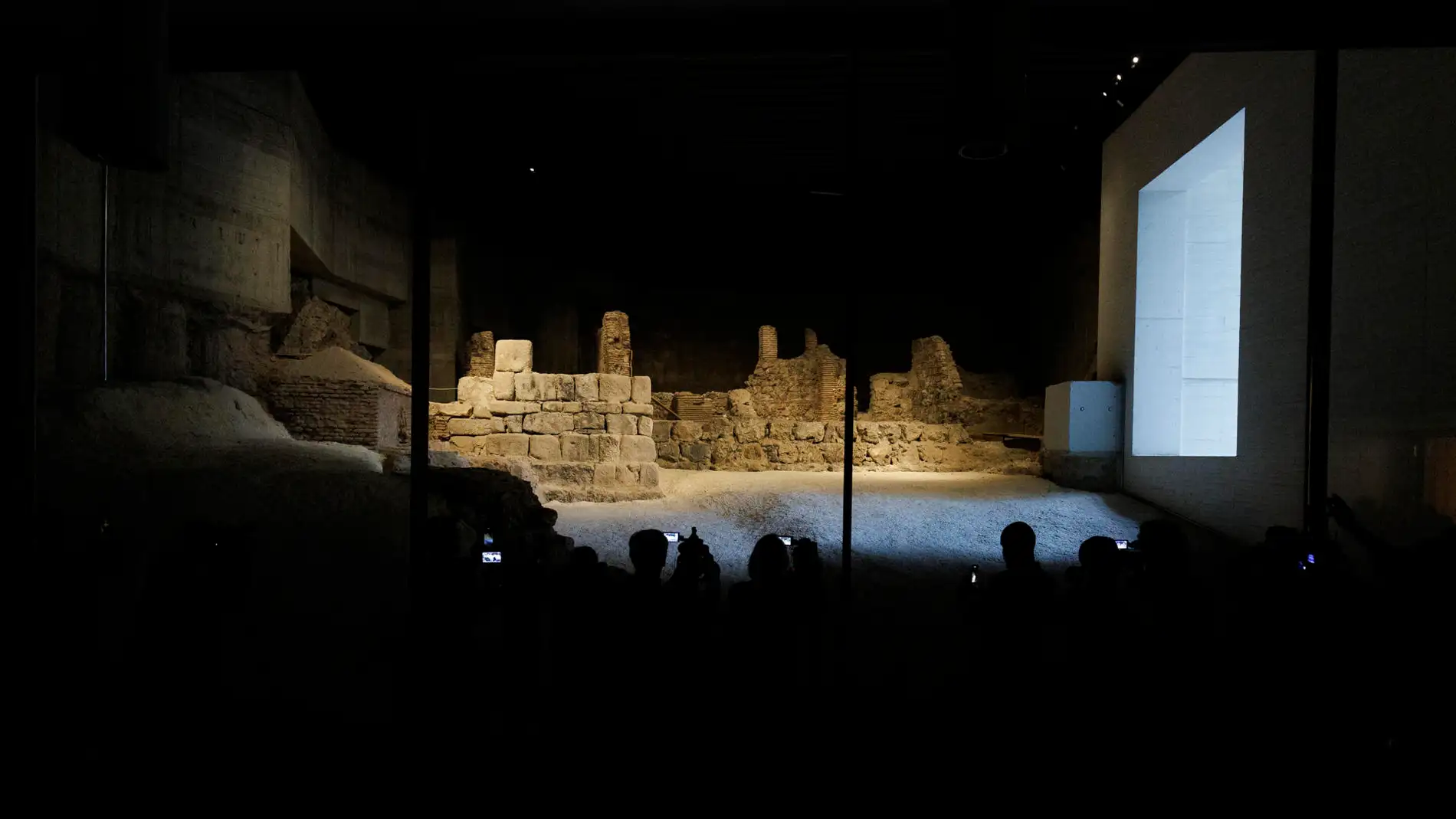 Hallazgos arqueológicos descubiertos en la construcción de la Galería de las Colecciones Reales