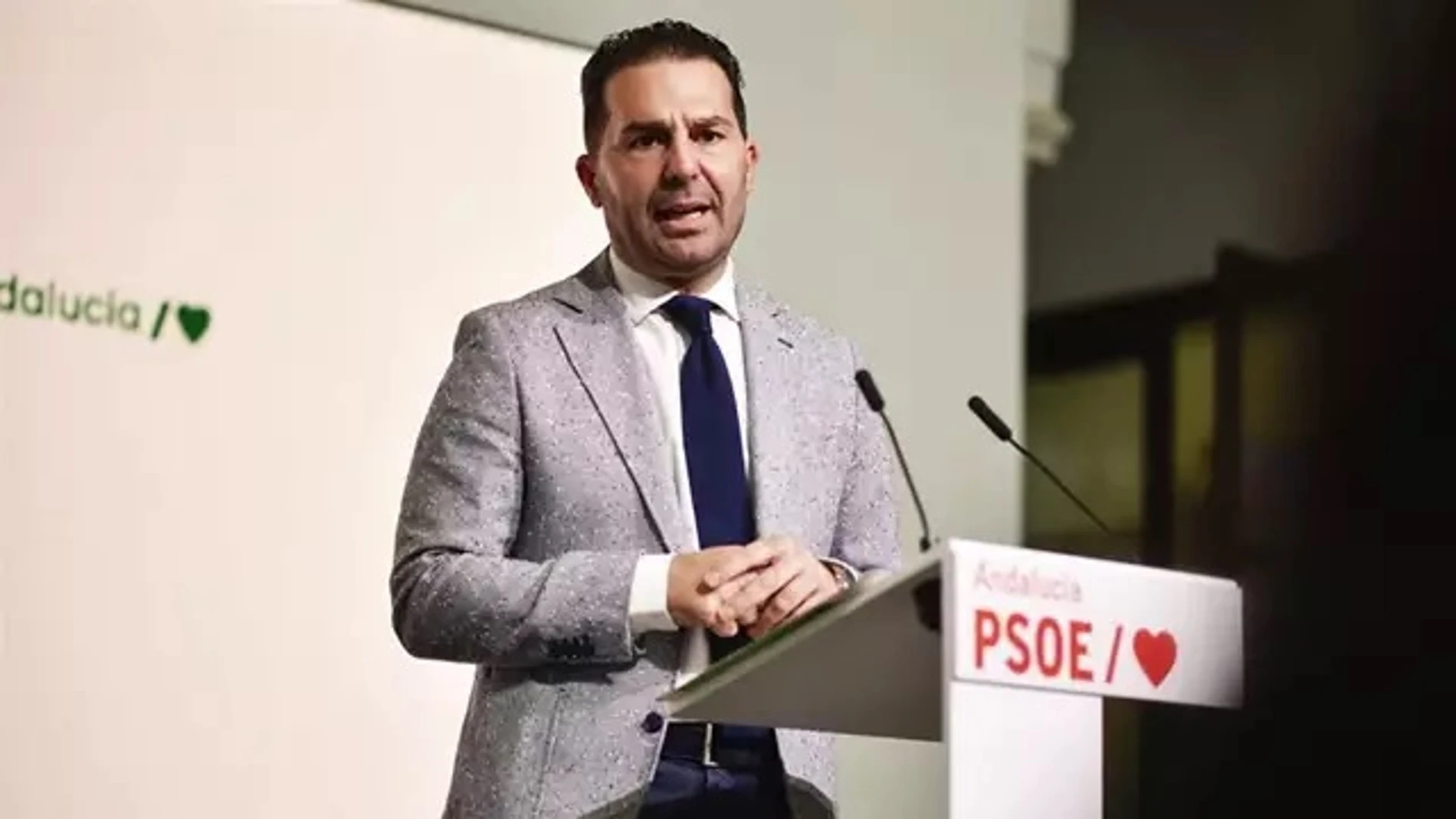 El secretario de Organización del PSOE-A, Noel López