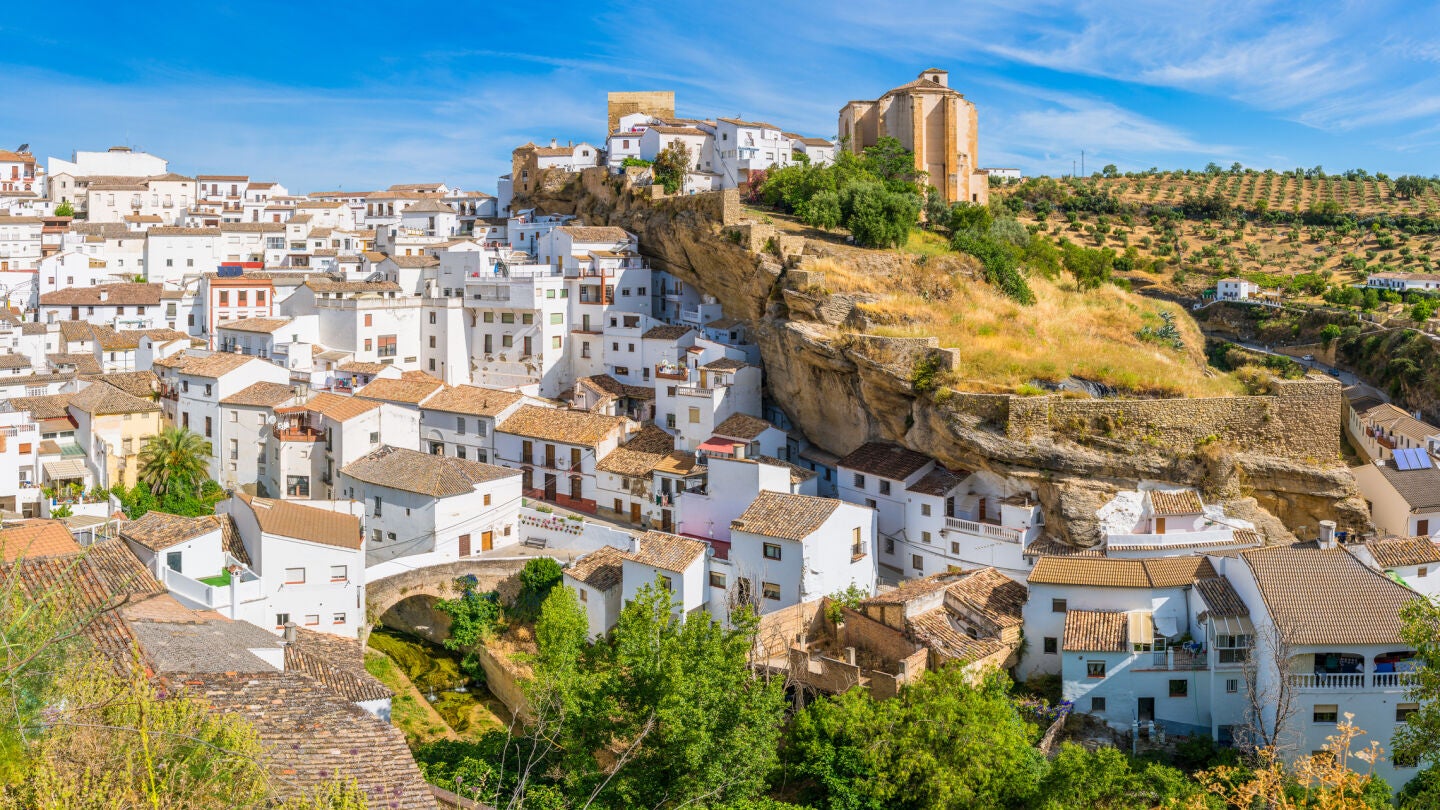 Setenil de las bodegas en C&aacute;diz
