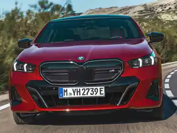 Así es el nuevo BMW i5, la berlina eléctrica grande del fabricante alemán BMW i5