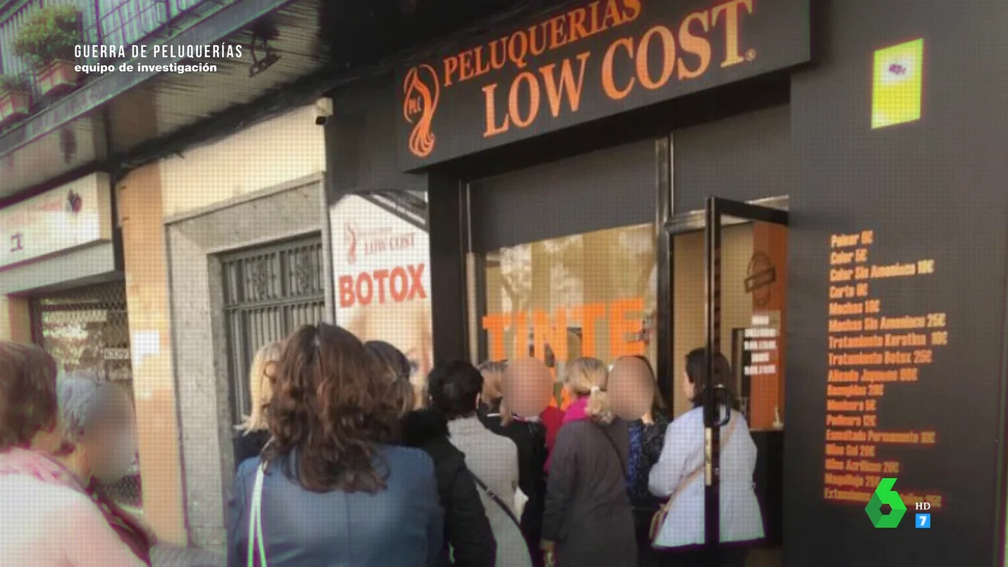 "Nos exigían ser rápidas, no más de 20 minutos por persona": el relato de una extrabajadora de Peluquerías Low Cost "Nos exigían ser rápidas, no más de 20 minutos por persona": el relato de una extrabajadora de Peluquerías Low Cost