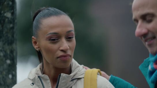 "Aqu&iacute; fue la primera vez que me llamaron 'negra de mierda'": Ana Peleteiro rememora el bullying que sufri&oacute; en el instituto