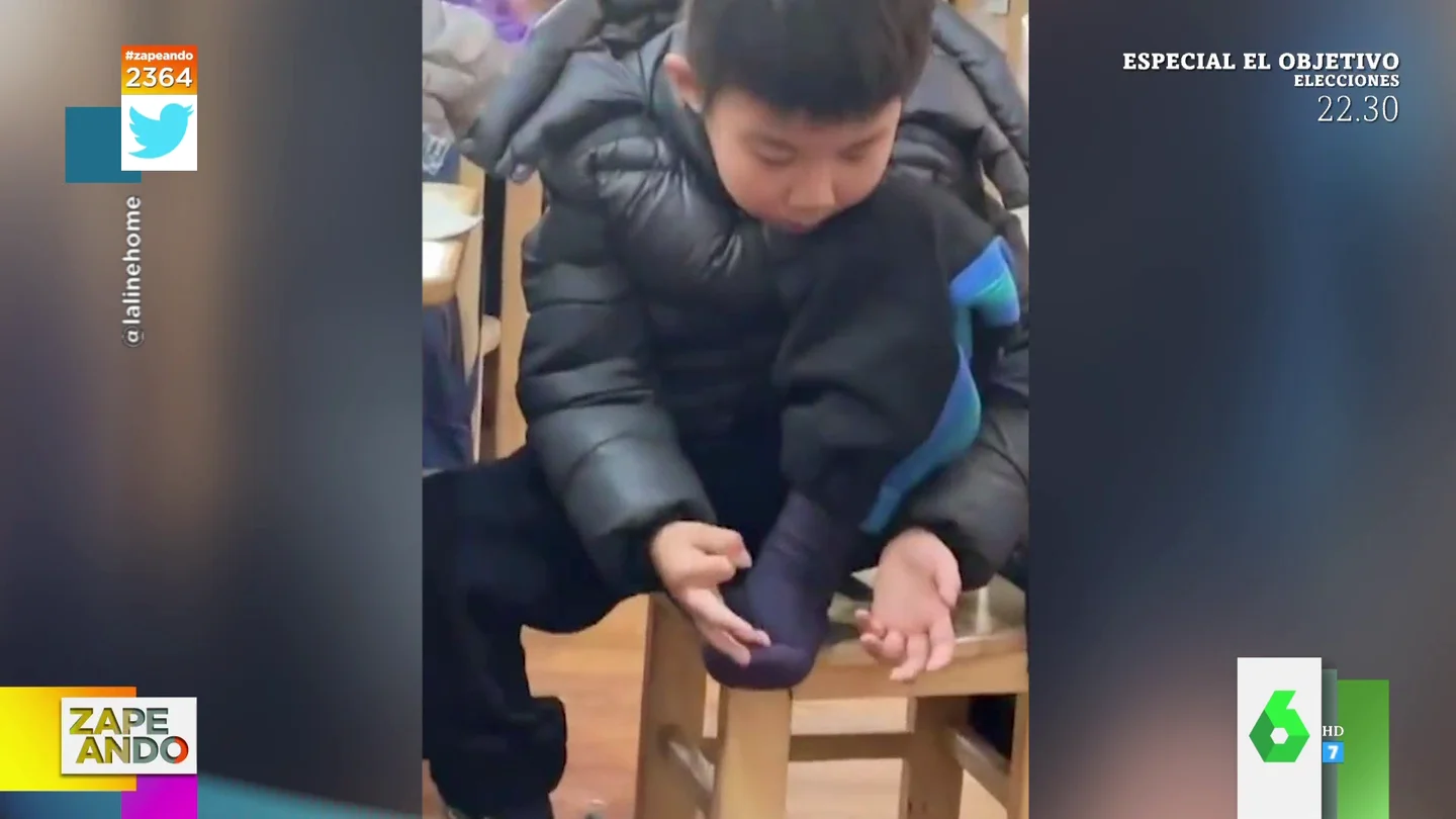 La adorable reacción viral de un niño al que no dejan la calculadora para sumar La adorable reacción viral de un niño al que no dejan la calculadora para sumar