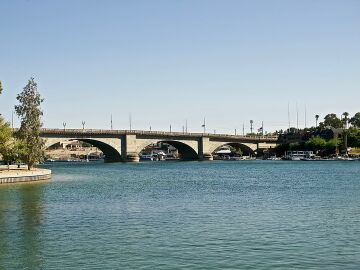 ¿Sabes por qué el Puente de Londres original está en Arizona?