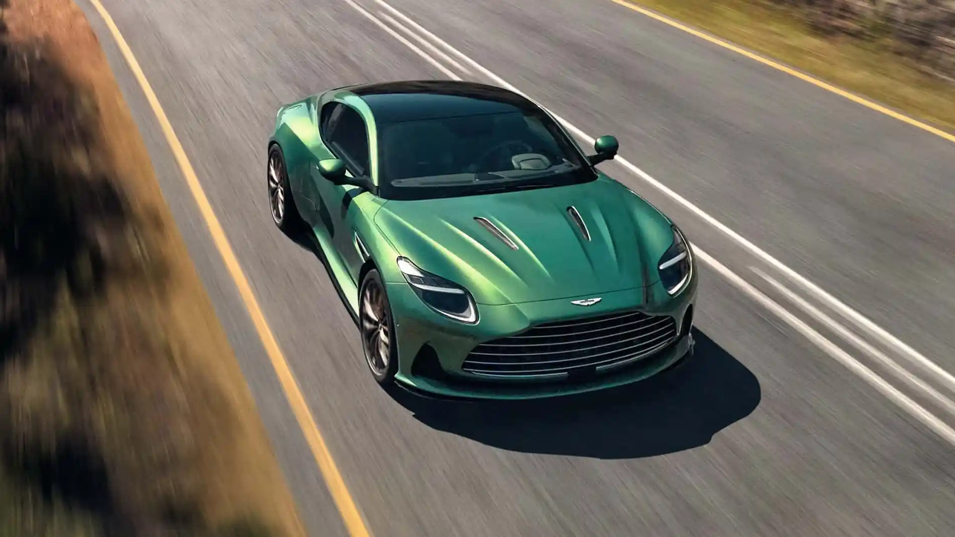 Nuevo Aston Martin DB12: lujo, clase y distinción a la inglesa