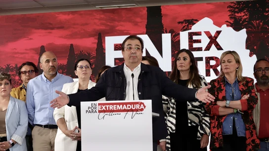 Guillermo Fernández Vara interviene durante el seguimiento de la jornada electoral en la sede del PSOE de Mérida. Guillermo Fernández Vara interviene durante el seguimiento de la jornada electoral en la sede del PSOE de Mérida.