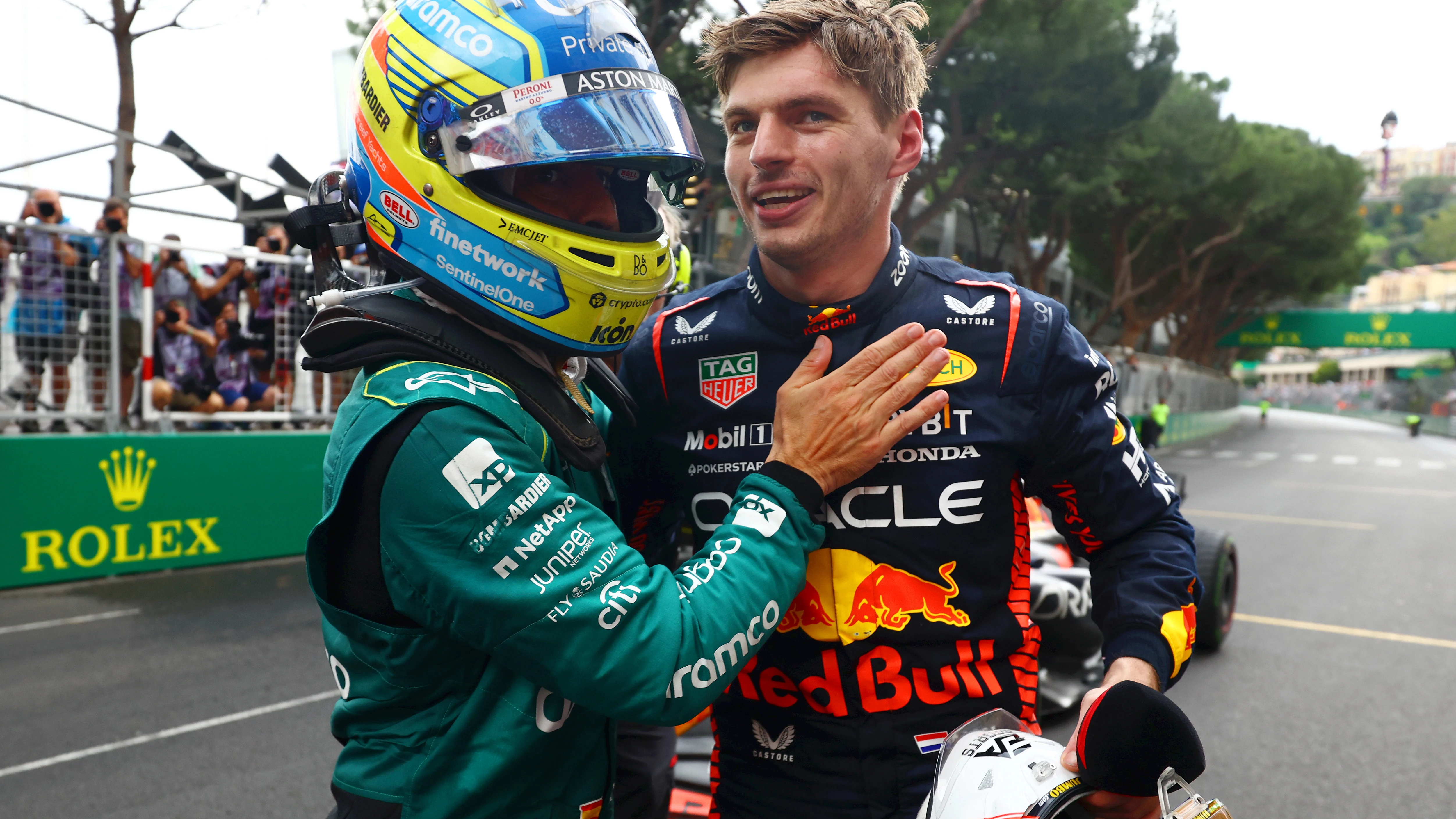 Fernando Alonso y Verstappen