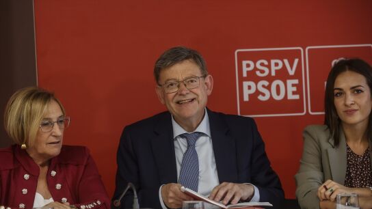 Ximo Puig preside la Comisi&oacute;n Ejecutiva Nacional del partido, en la sede del PSPV-PSOE.