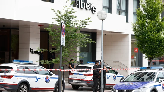 Vista del apartahotel de Vitoria donde fue localizado el cadáver de la mujer embarazada asesinada a manos de su expareja Vista del apartahotel de Vitoria donde fue localizado el cadáver de la mujer embarazada asesinada a manos de su expareja