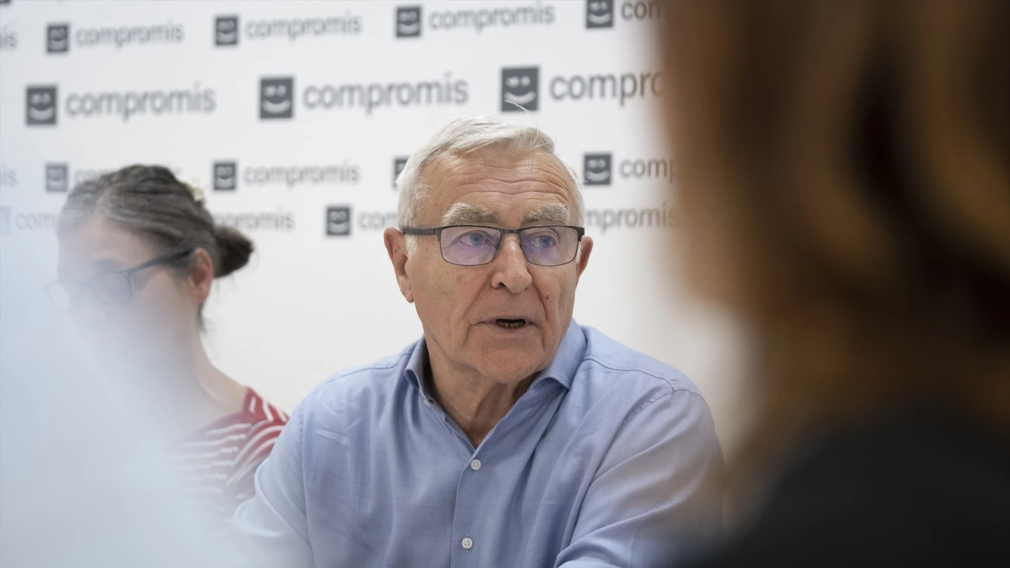 NEl alcalde de València en funciones, Joan Ribó, interviene durante una rueda de prensa tras la reunión de la ejecutiva de Compromís per València NEl alcalde de València en funciones, Joan Ribó, interviene durante una rueda de prensa tras la reunión de la ejecutiva de Compromís per València