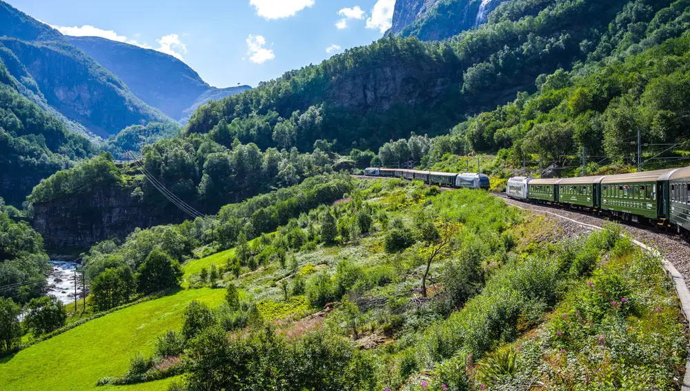 Tren de Flåm, el tren de los fiordos noruegos