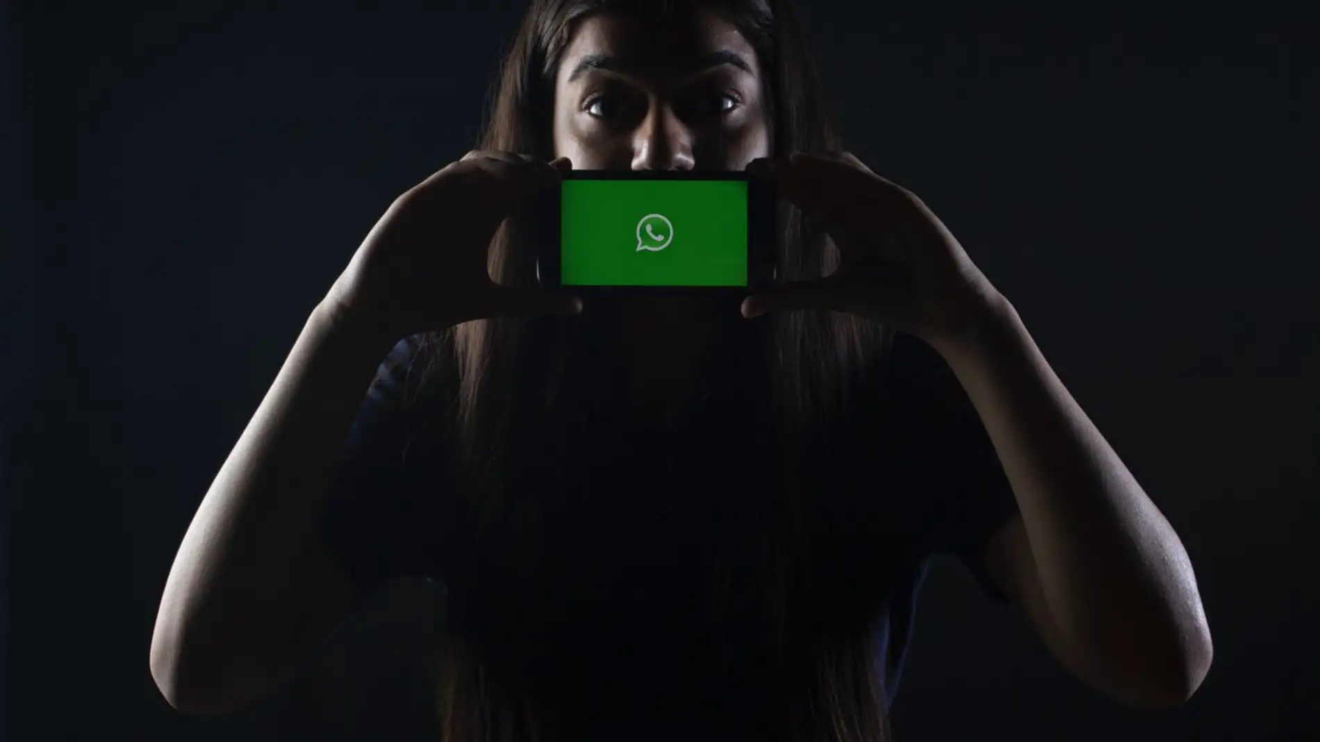 Cuidado con el mensaje bomba de WhatsApp para Android que bloquea la aplicación 