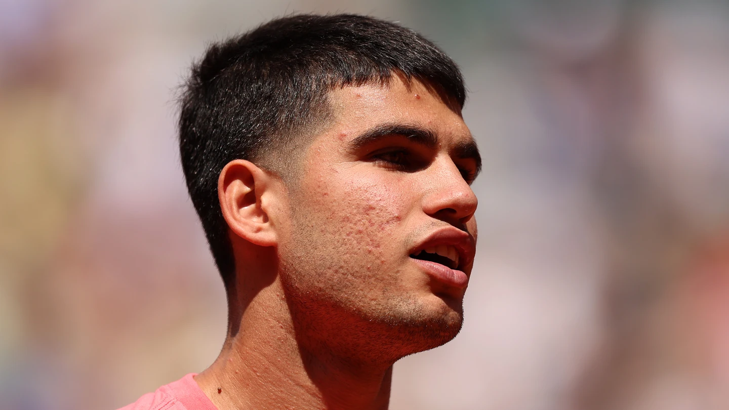 Alcaraz se pone serio: no quiere comparaciones con Nadal, Federer y Djokovic Alcaraz se pone serio: no quiere comparaciones con Nadal, Federer y Djokovic