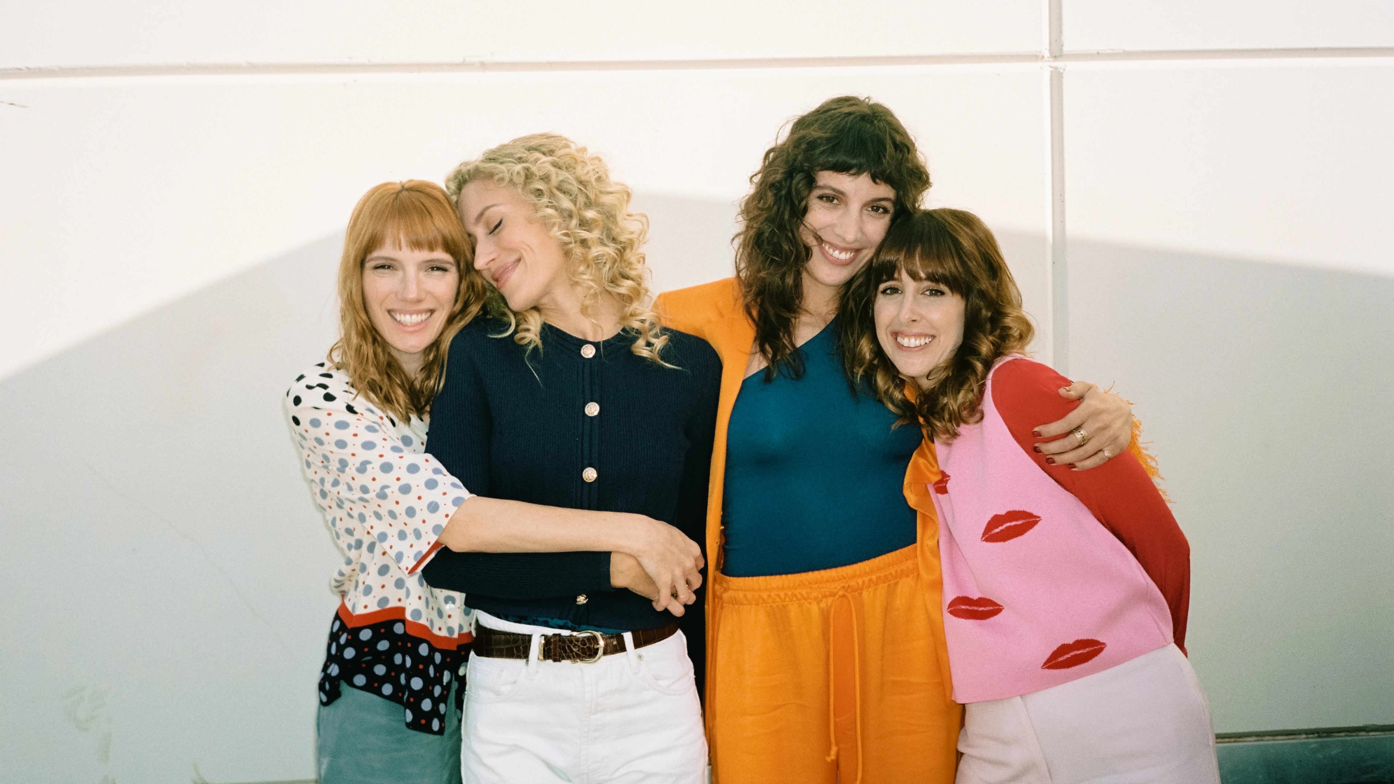 Diana Gómez, Teresa Riott, Silma López y Paula Malia, protagonistas de 'Valeria'.