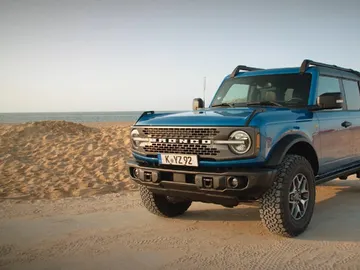 El modelo dispone de cuatro modos de conducción por corretera y tres específicos para el campo El modelo dispone de cuatro modos de conducción por corretera y tres específicos para el campo