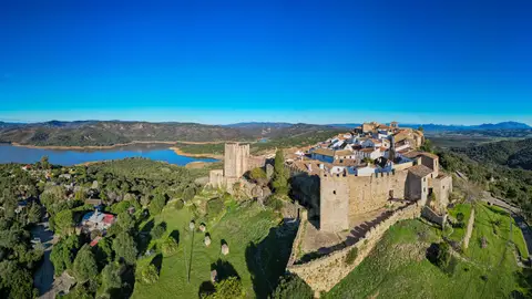 Castellar de la Frontera, en Cádiz Castellar de la Frontera, en Cádiz