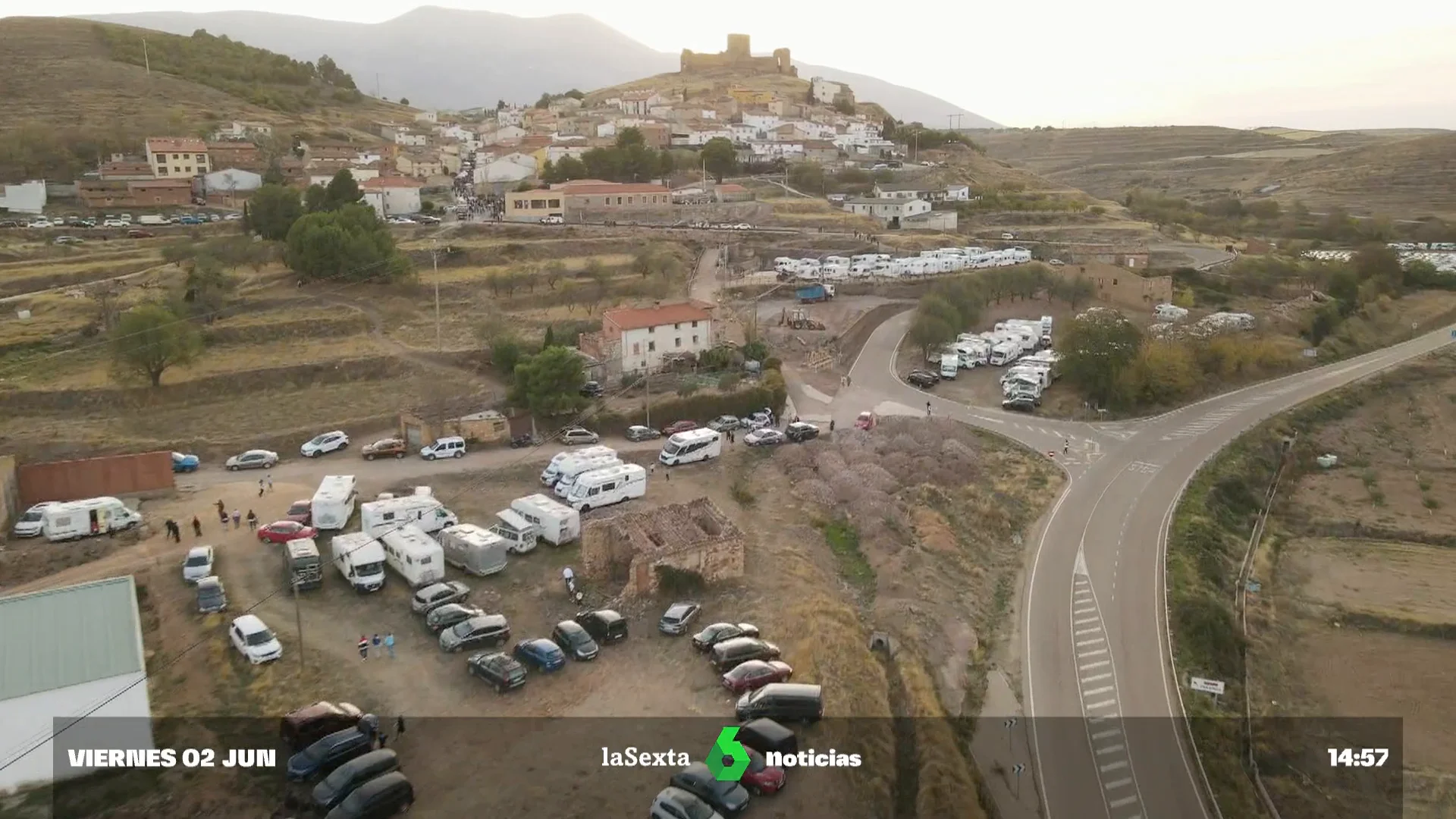 Trasmoz o cómo es vivir en el único pueblo excomulgado de España: “Tenemos las puertas del cielo cerradas” 