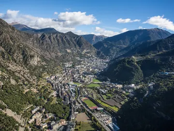 Andorra se viste de verano Andorra se viste de verano