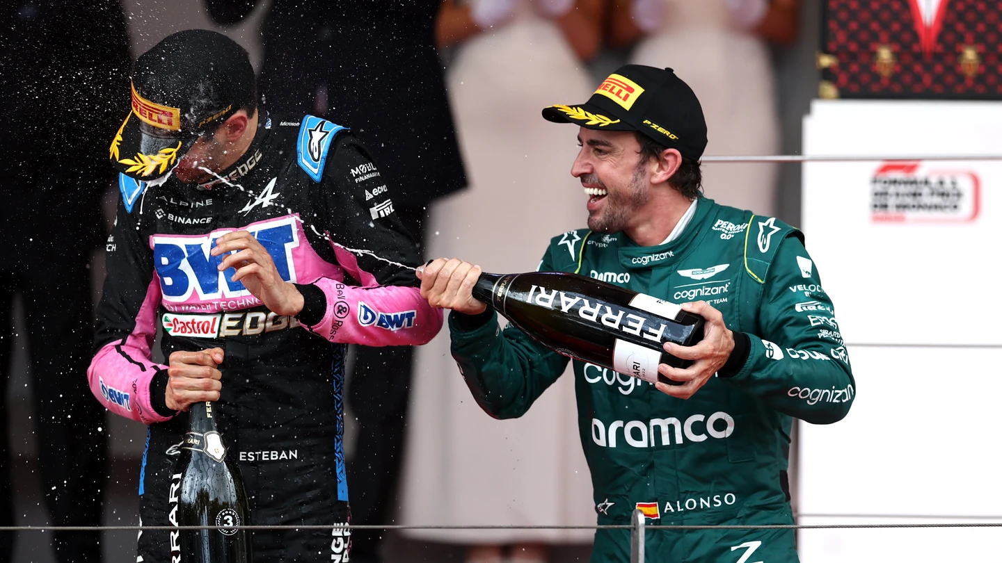 Esteban Ocon y Fernando Alonso Esteban Ocon y Fernando Alonso