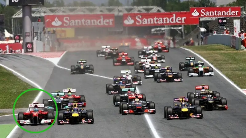 Salida del GP de España 2011.