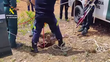 Encuentran restos óseos en un pozo en Manzanares donde se busca al empresario desaparecido Jesús González Borrajo