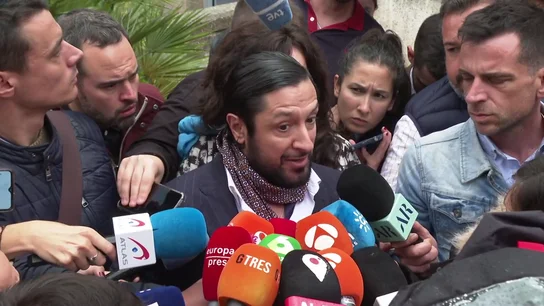 El bailaor Rafael Amargo atiende a los medios de comunicación El bailaor Rafael Amargo atiende a los medios de comunicación