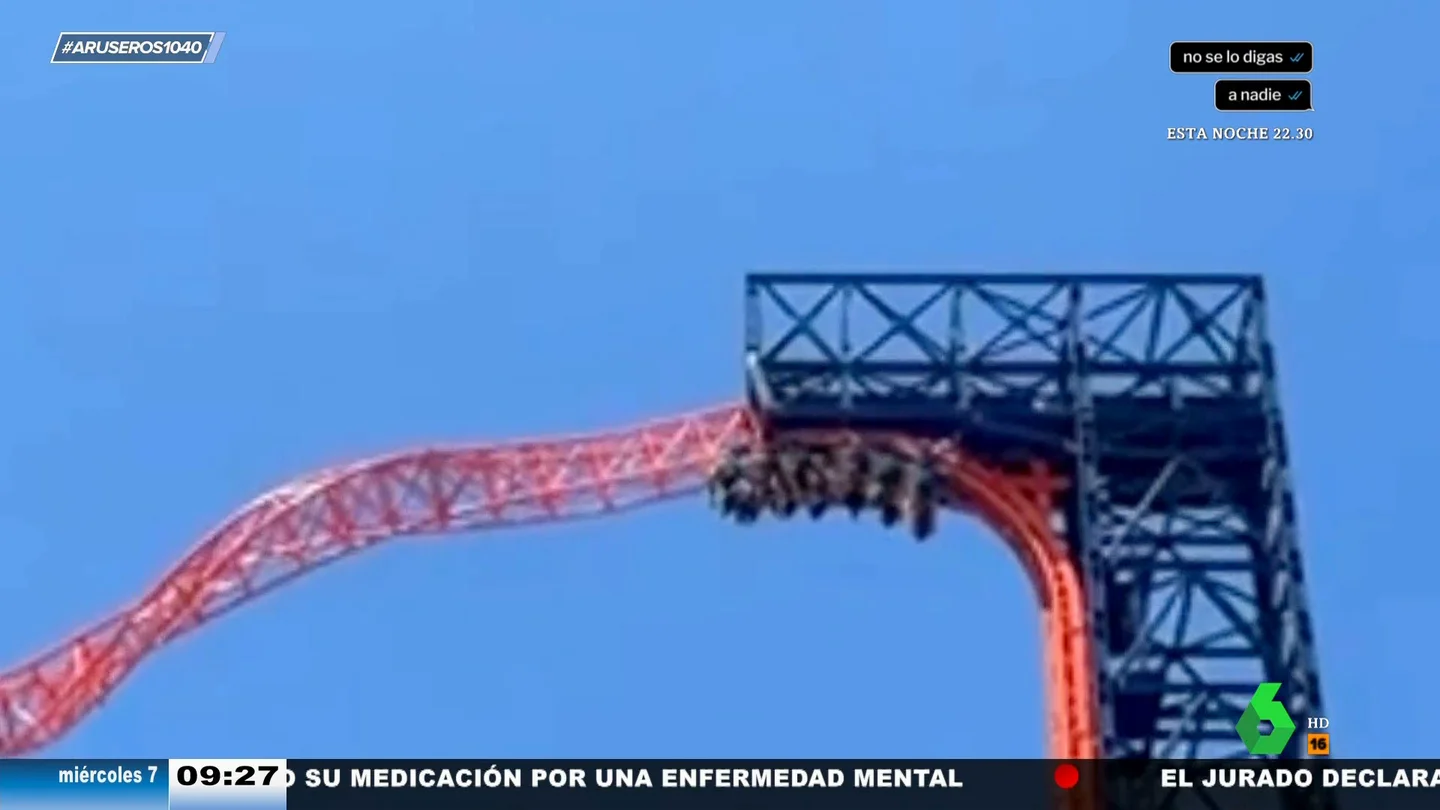 Un fallo eléctrico hace que una montaña se detenga cuando sus pasajeros están bocabajo Un fallo eléctrico hace que una montaña se detenga cuando sus pasajeros están bocabajo