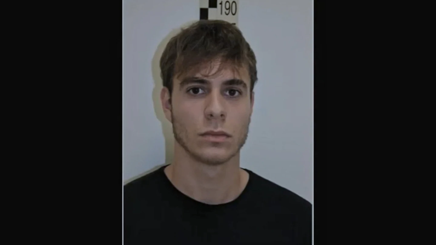 'No se lo digas a nadie' | Los investigadores empezaron a sospechar de Patrick Nogueira al descubrir que se fue precipitadamente a Brasil. 'No se lo digas a nadie' | Los investigadores empezaron a sospechar de Patrick Nogueira al descubrir que se fue precipitadamente a Brasil.