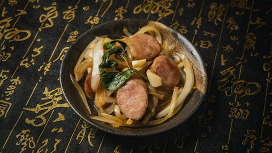 Un plato de fideos udon Un plato de fideos udon