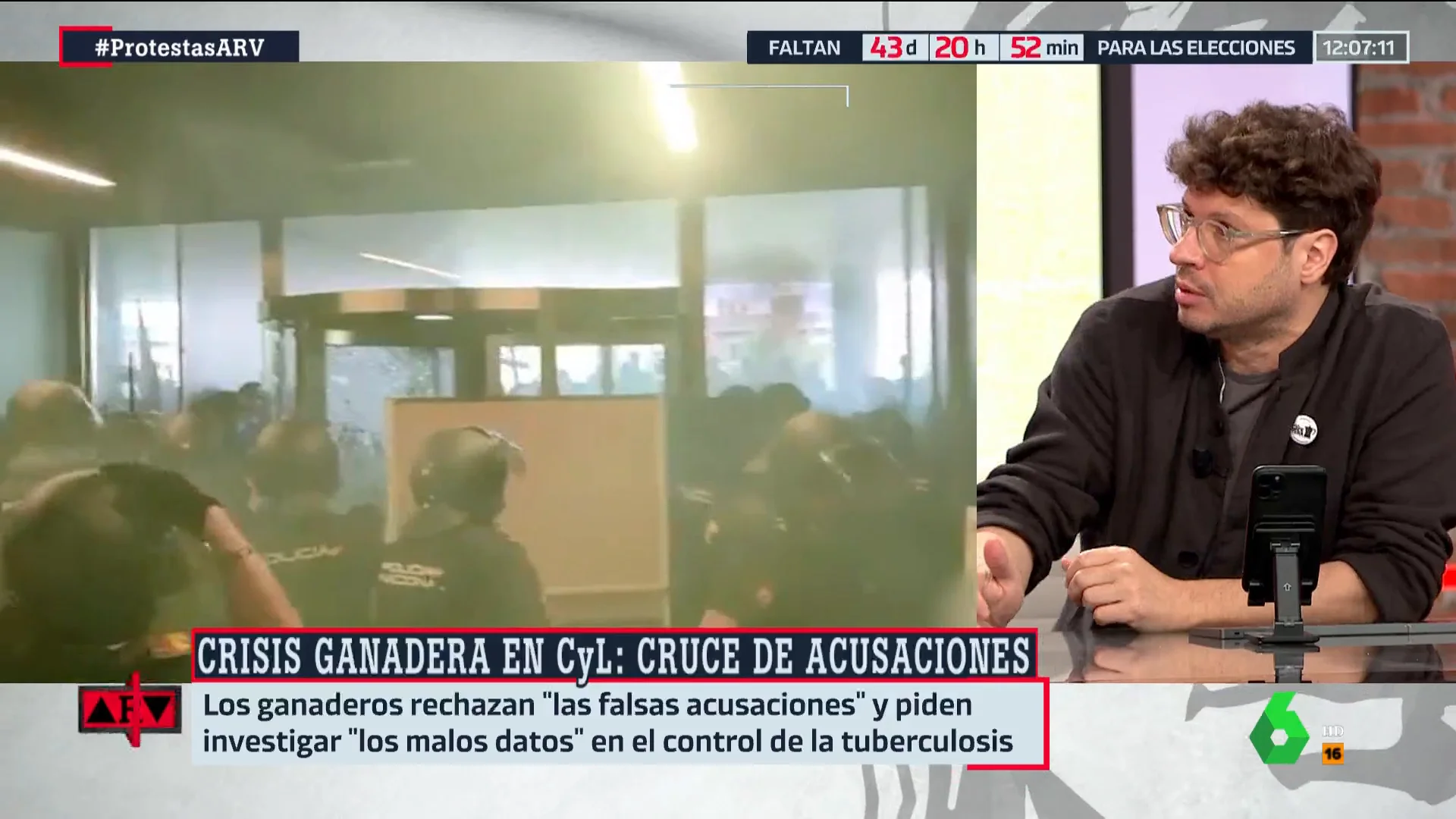 La advertencia de Fernando Berlín sobre la "estrategia" tras la crisis ganadera en Castilla y León: "Enfrentar al campo con la ciudad por razones electorales