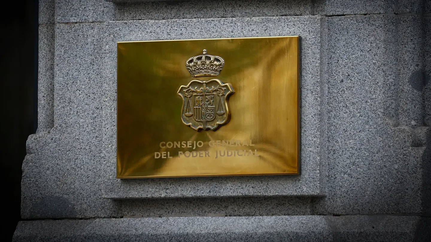 Imagen de archivo de la placa de la fachada de la sede del Consejo General del Poder Judicial (CGPJ) en Madrid Imagen de archivo de la placa de la fachada de la sede del Consejo General del Poder Judicial (CGPJ) en Madrid
